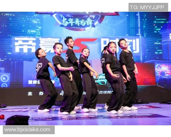 李玟与姚明携手共创体育与音乐的跨界新篇章